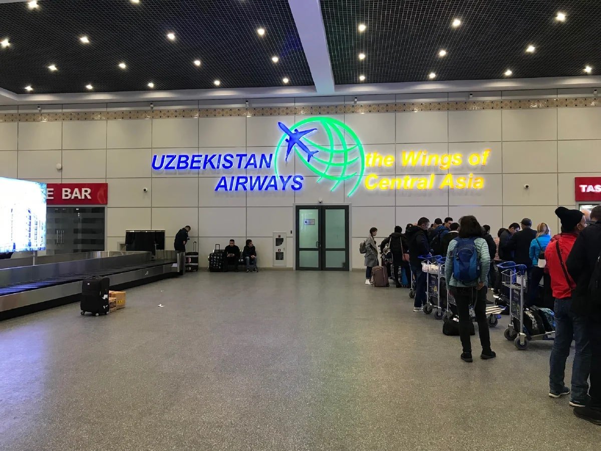 Ташкент аэропорт центр. Терминал 1 аэропорта Ташкента. Аэропорт Ташкент терминал 3. Ташкент Интернешнл аэропорт.